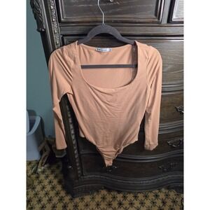 Culture Code Tan Peach Long Sleeve Scoop Neck Bodysuit Small Neutral Minimalist
